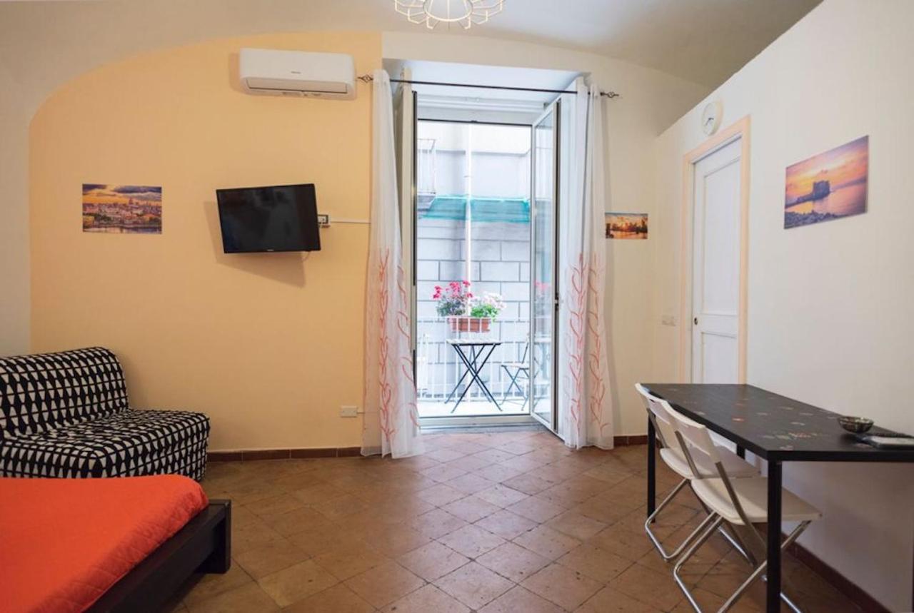 Napoli Centro Apartment A Balcony In The Heart Of Naples Exterior photo